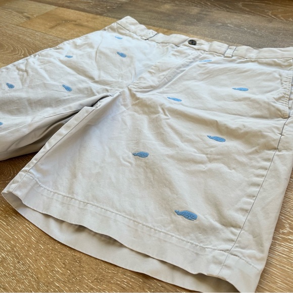 Brooks Brothers | Khaki Shorts w Embroidered Whales - Picture 7 of 14